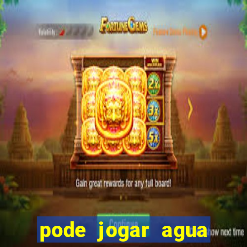 pode jogar agua quente no vaso