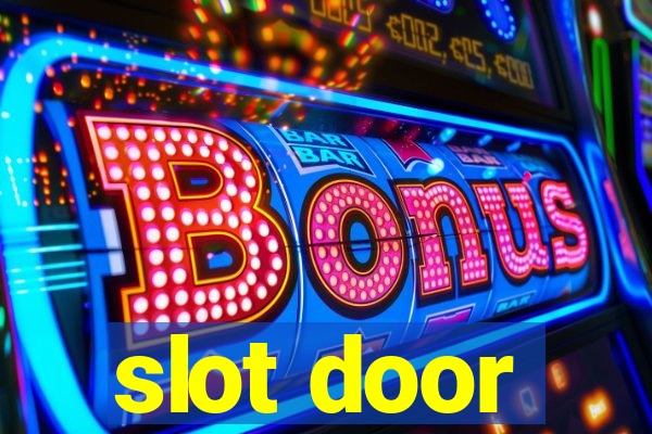 slot door