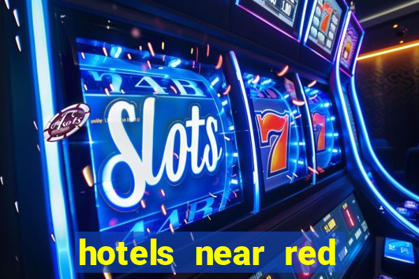 hotels near red hawk casino