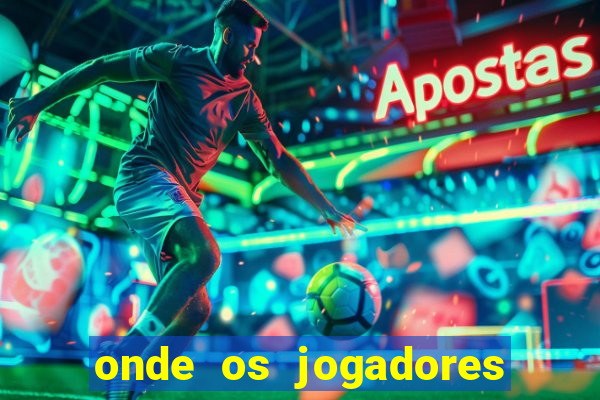 onde os jogadores do corinthians moram