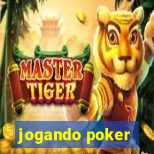 jogando poker